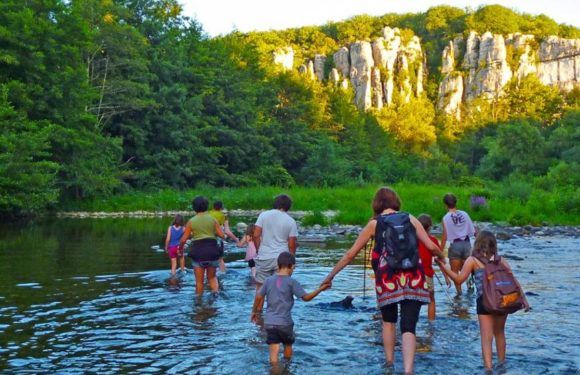 Découvrez les gorges de l’Ardèche au départ du camping La Grand Terre