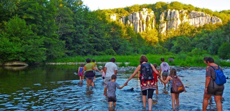 Découvrez les gorges de l’Ardèche au départ du camping La Grand Terre